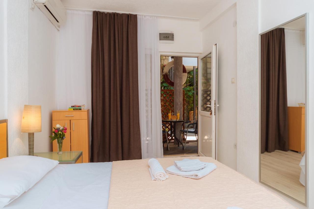 Hotel Savojo Petrovac Exteriér fotografie