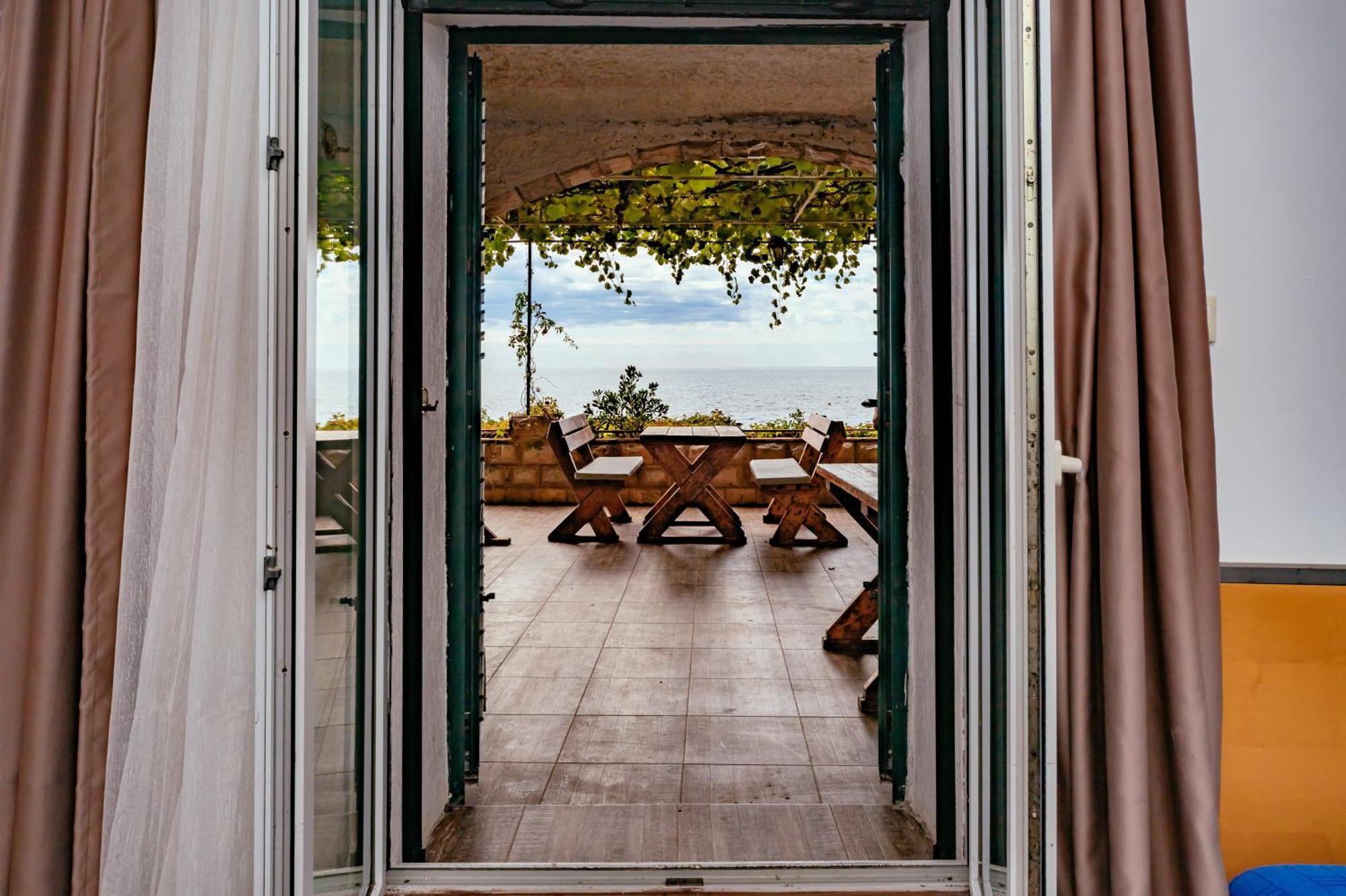 Hotel Savojo Petrovac Exteriér fotografie