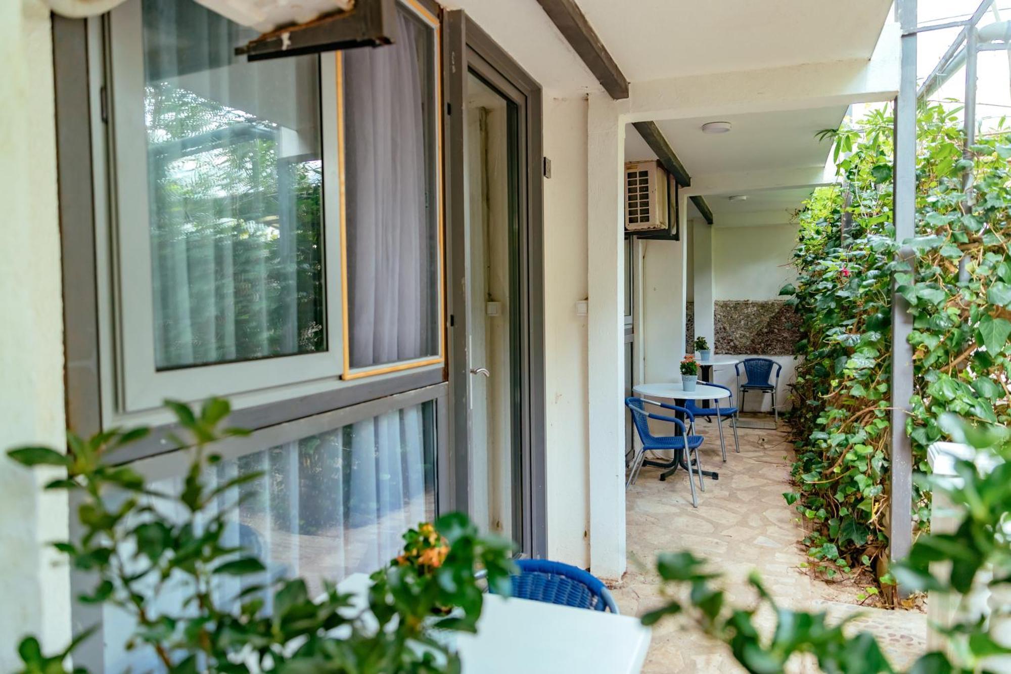 Hotel Savojo Petrovac Exteriér fotografie