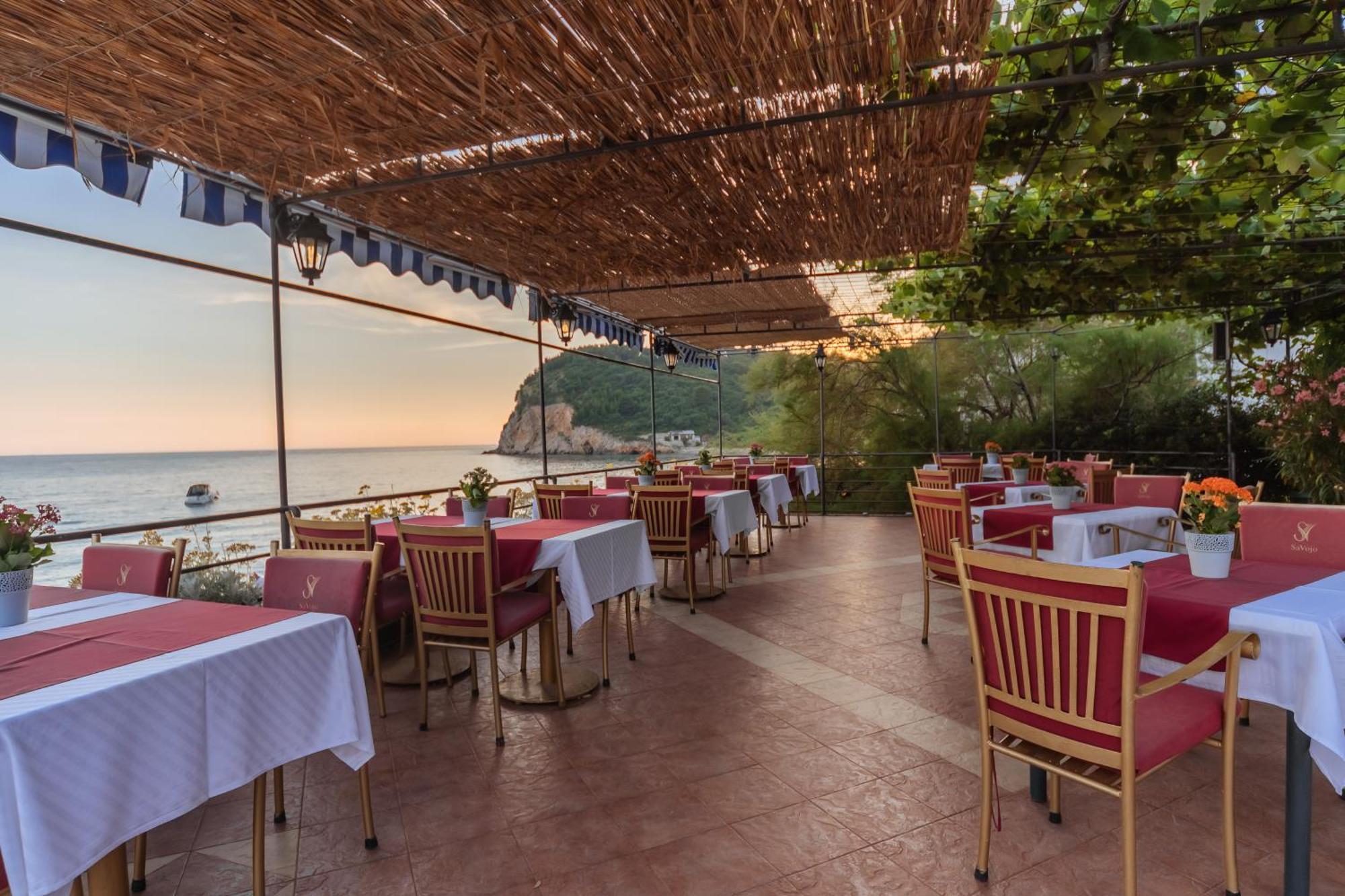Hotel Savojo Petrovac Exteriér fotografie